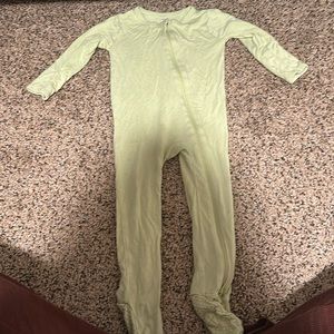 Kyte Baby pistachio sleeper